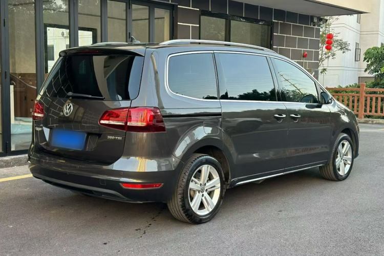 Used Volkswagen Sharan 2018 380TSI Comfort Edition 7-Seater
