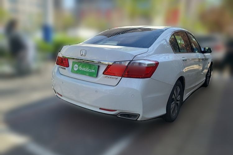 Used Honda Accord 2015 2.0L LX Comfort Edition Rear Right 45 Deg