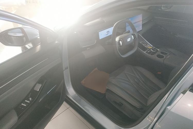 Used Geely Galaxy L6 2025 EM-i 140km Starship Edition