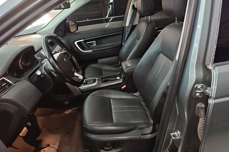 Used Land Rover Discovery Sport 2018 240 PS SE Version