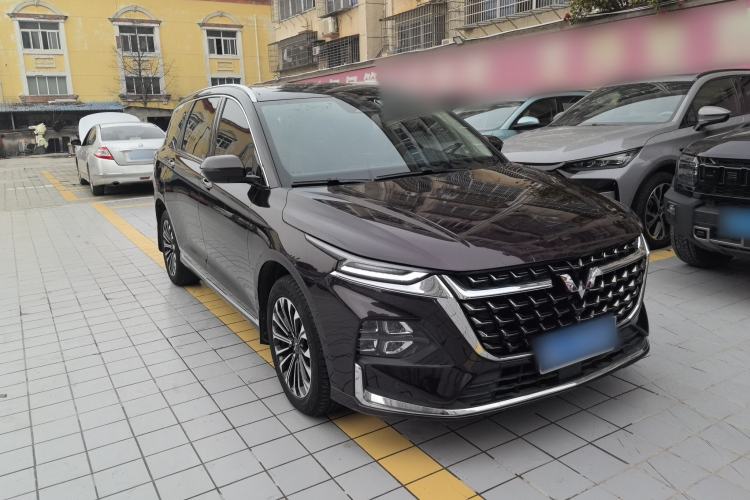 Used Wuling Victory 2023 2.0L DHT Luxury Edition
