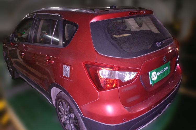 Used Suzuki S-Cross 2014 1.6L CVT Four-Wheel Drive Luxury Version
