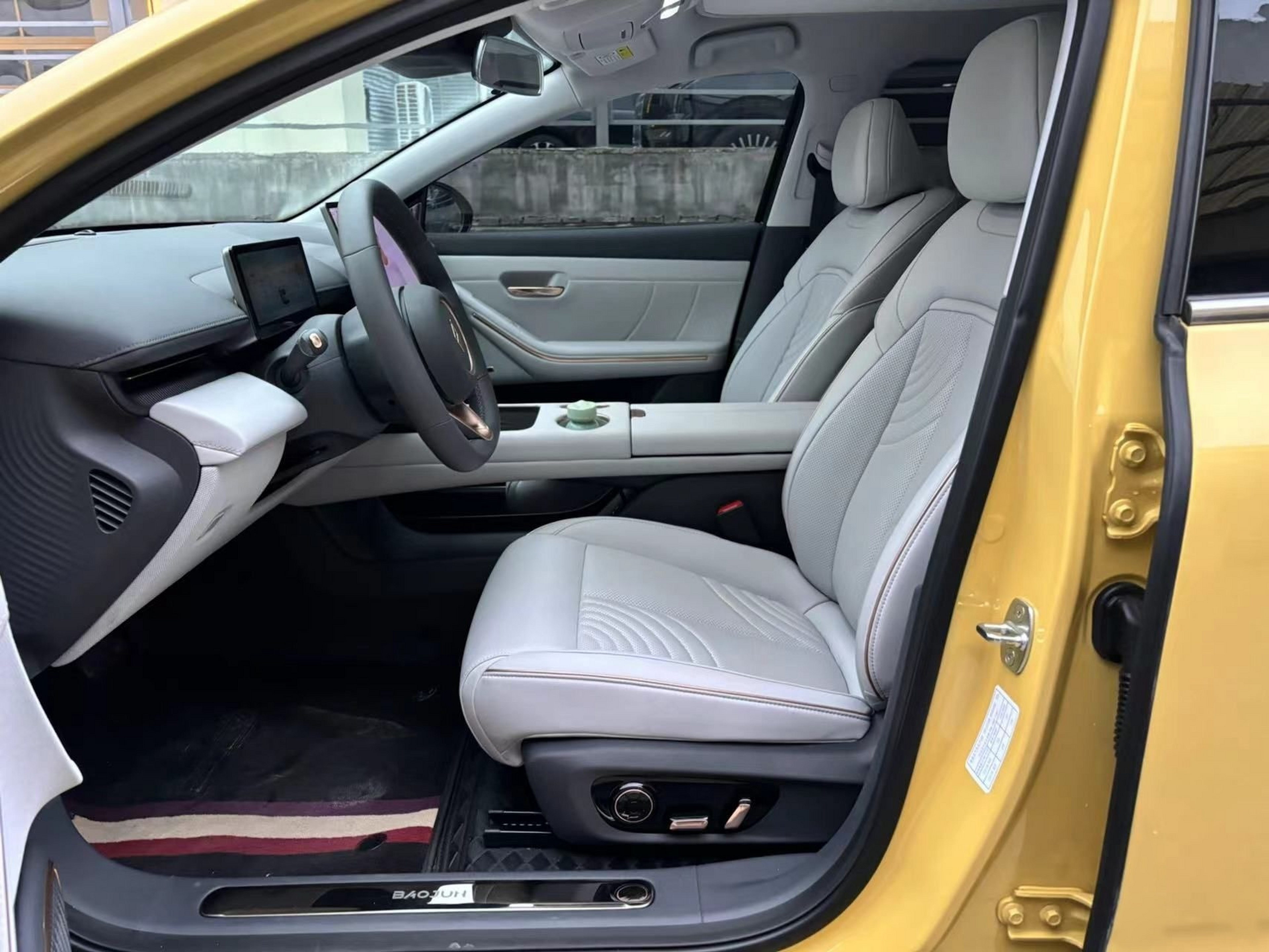 Avant de la voiture