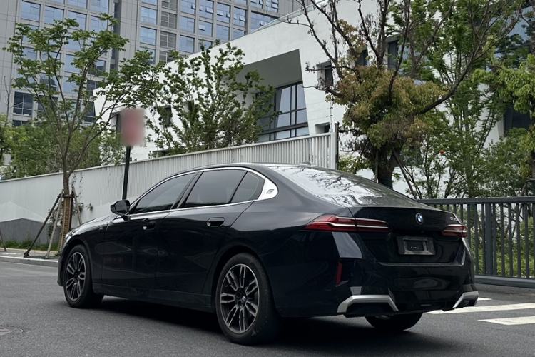 Used BMW 5 Series 2024 530Li Leading Model M Sport Package
