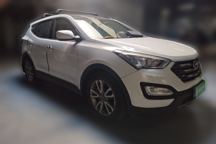 Used Hyundai Santa Fe 2013 2.4L Automatic 4x4 Prestige Edition
