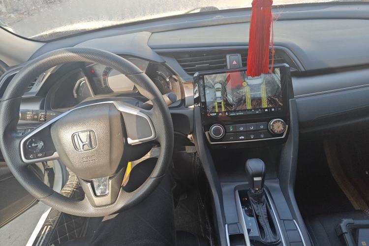 Used Honda Civic 2016 180TURBO CVT Comfort Version Center Console