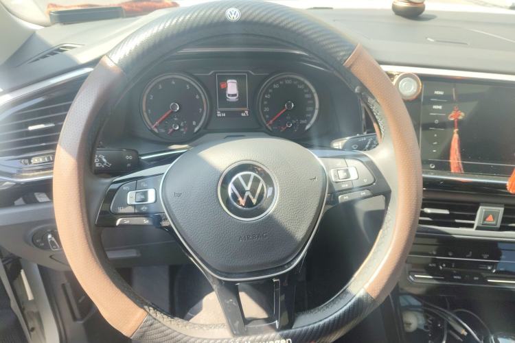 Used Volkswagen Tayron 2022 280TSI Two-Wheel Drive Luxury Smart Connectivity Version