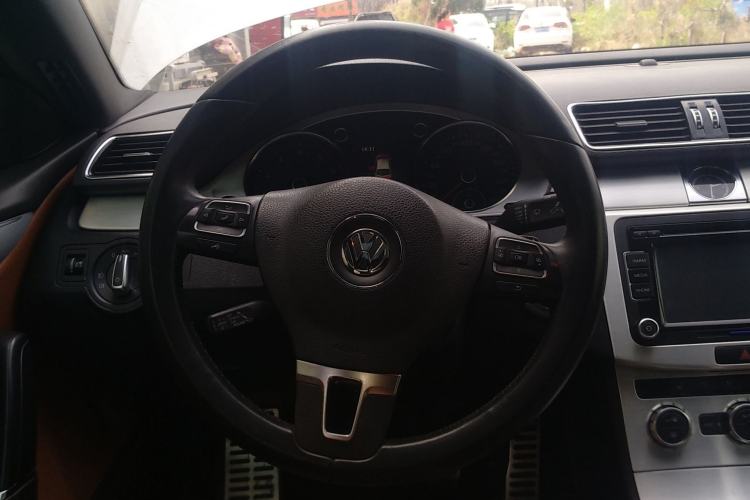 Used Volkswagen FAW-Volkswagen CC 2016 1.8TSI Luxury Model Steering Wheel