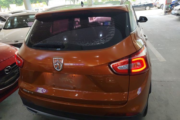 Used Baojun 510 2017 1.5L Manual Fashion Model
