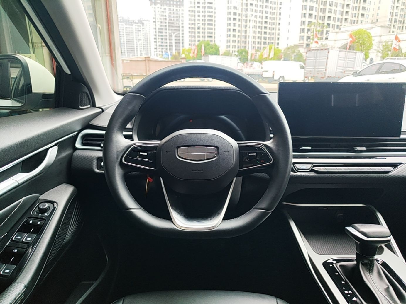 Geely Auto Emgrand 2025 4th Generation 1.5L CVT Luxury Version — снимка 13