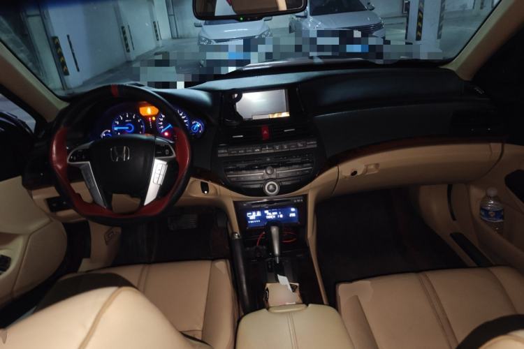 Used Honda Crosstour 2011 3.5L Prestige Edition