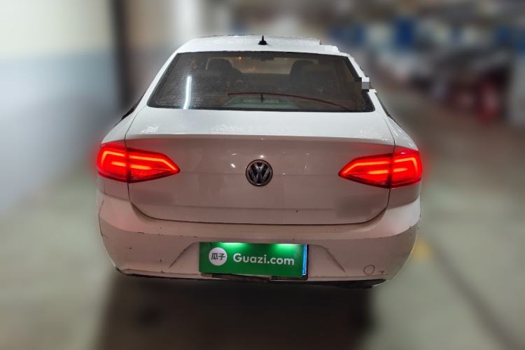 Used Volkswagen Lamando 2015 230TSI DSG Fashion Edition
