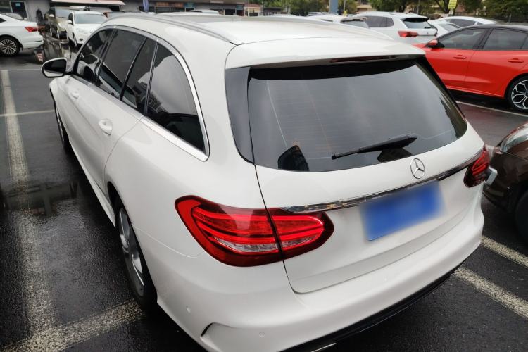 Used Mercedes-Benz C-Class 2016 C 180 Estate Exterior 2