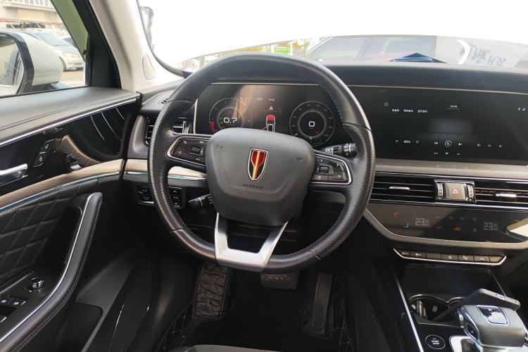 Used Hongqi HS5 2019 2.0T Smart Connect Flagship All-Wheel-Drive Version Steering Wheel