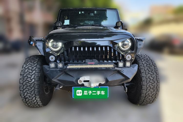 Used Jeep Wrangler 2015 3.0L Sahara Four-Door Edition