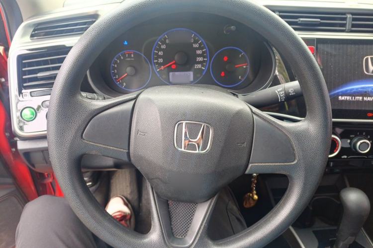 Used Honda City 2015 1.5L CVT Luxury Edition