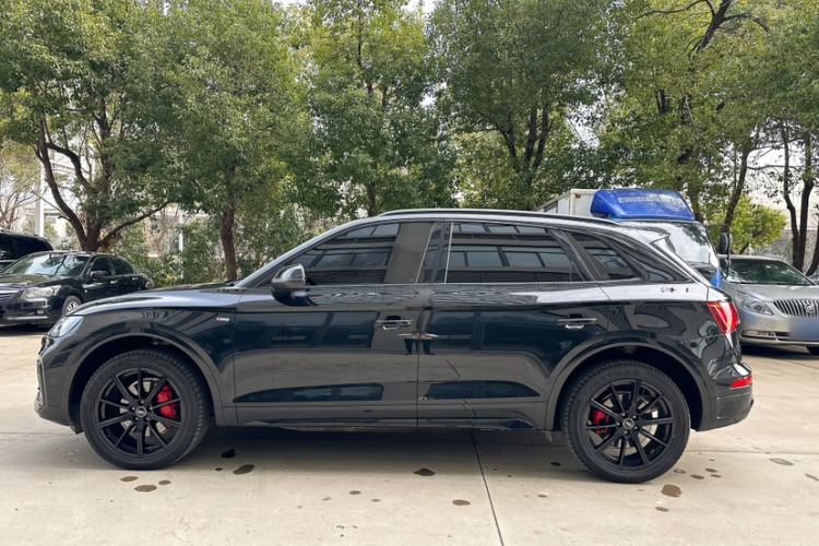 Used Audi Q5L 2022 40T Fashionable and Dynamic Model