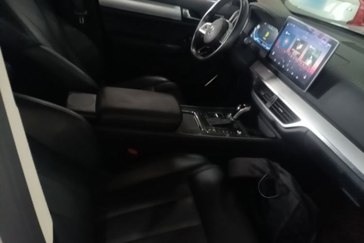 Used BYD Tang 2019 2.0T Automatic SmartConnect Luxury 7-Seater China VI Standard