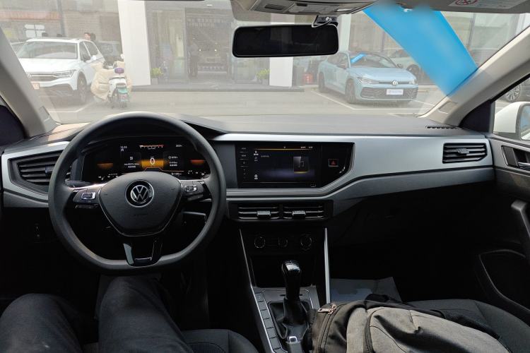 Used Volkswagen Polo 2023 Revised Plus 1.5L Automatic – Enjoy Life Edition Center Console