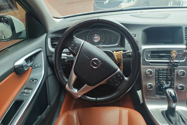 Used Volvo S60 2019 S60L Facelift T5 Intelligent Advanced Edition