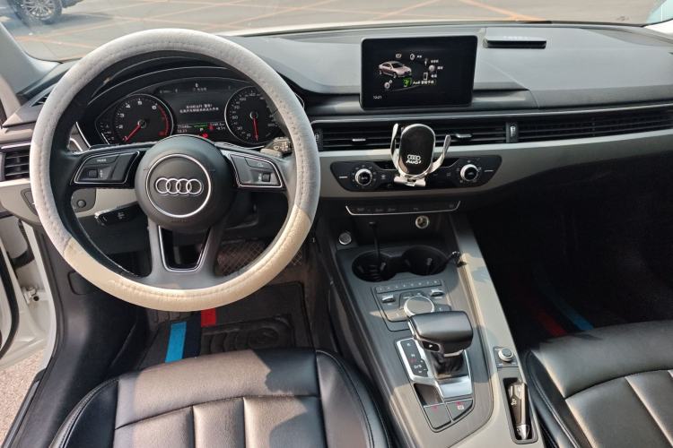 Used Audi A4L 2019 40 TFSI Ambition China VI