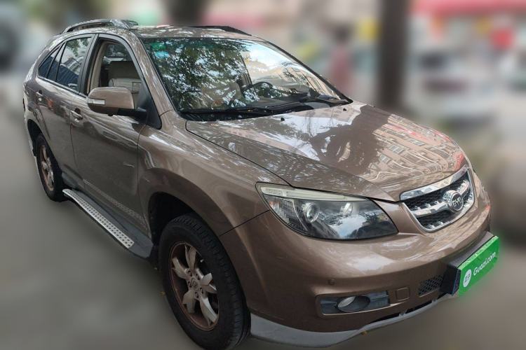 Used BYD S6 2013 Jingyue Edition 2.0L Manual Luxury Model 5 Seats
