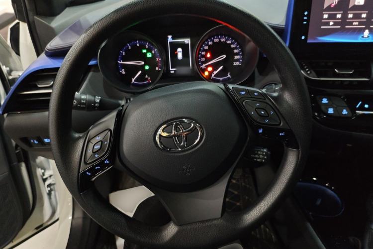 Used Toyota C-HR 2020 2.0L Leading Edition Steering Wheel