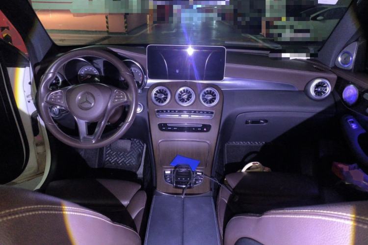 Used Mercedes-Benz GLC 2019 GLC 260 L 4MATIC Dynamic Model