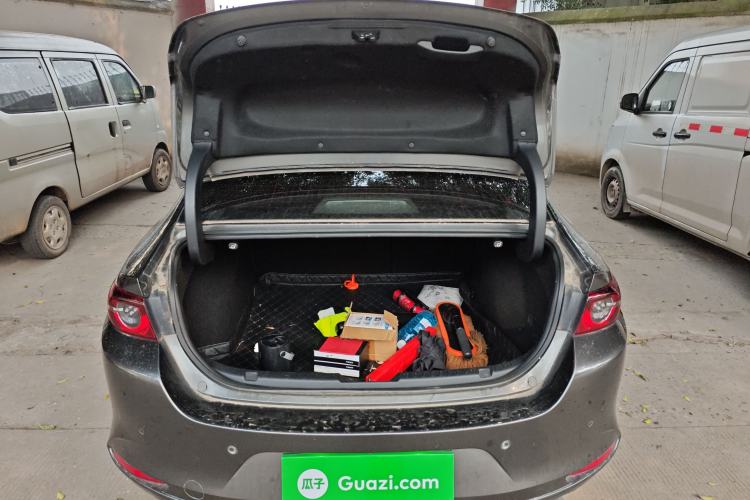 Used Mazda Mazda 3 Axela 2020 1.5L Automatic Luxury Version