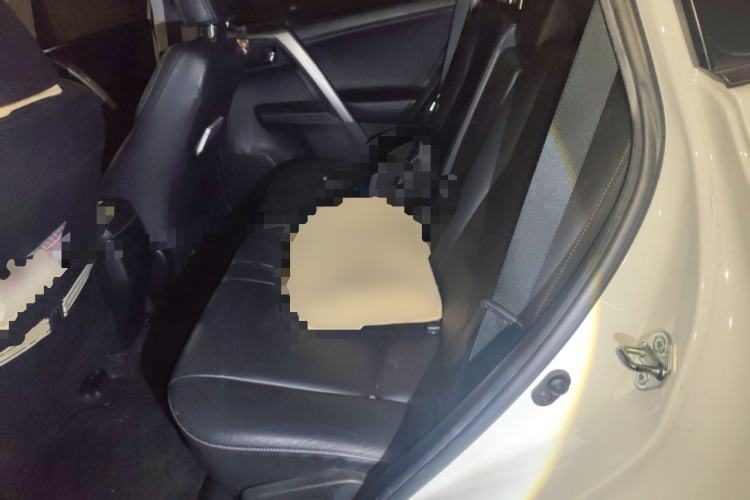 Used Toyota RAV4 2013 2.0L CVT Four-Wheel Drive New Edition