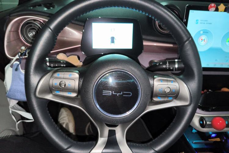 Used BYD Dolphin 2021 405 km Fashion Edition
