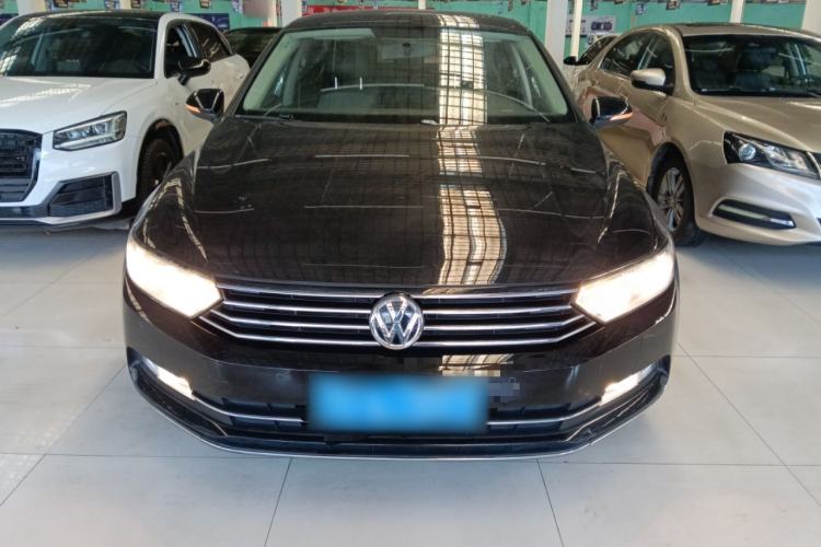 Used Volkswagen Magotan 2018 330TSI DSG Advanced Model