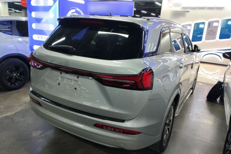 Used Landian E5 2023 1.5L DE-i 100KM Zhenxiang Edition 7-Seater