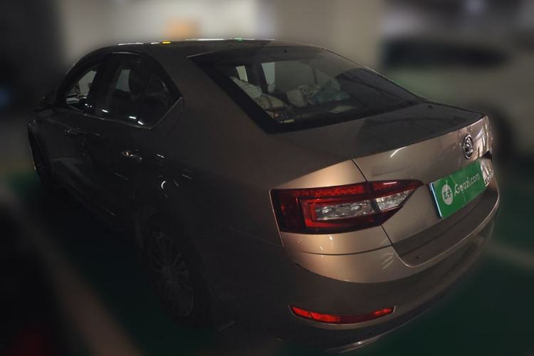 Used Skoda Octavia 2018 TSI230 DSG Luxury Edition