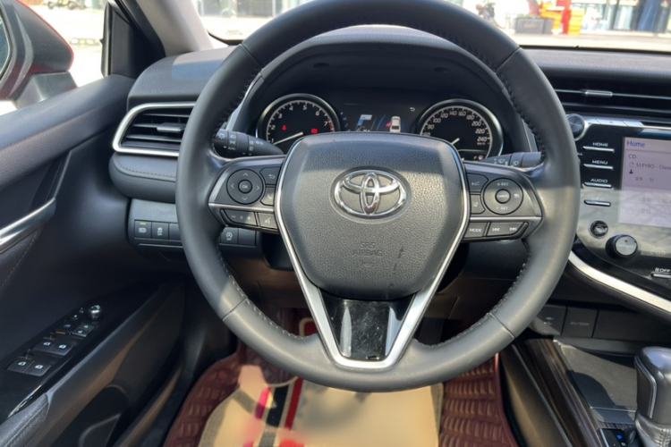 Used Toyota Camry 2019 2.5G Luxury Edition China VI Standard