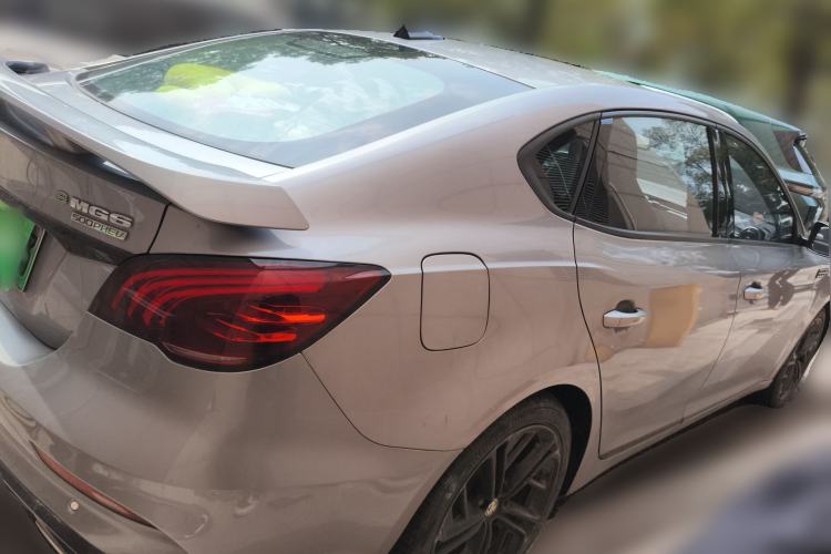 Used MG 6 New Energy 2020 1.5T Hybrid Trophy Intelligent Drive Flagship Edition
