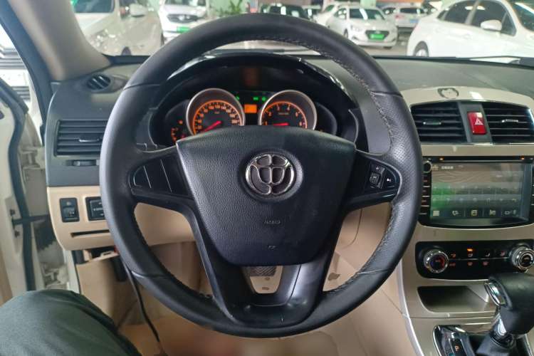 Used Brilliance H330 2013 1.5L Automatic Luxury Model
