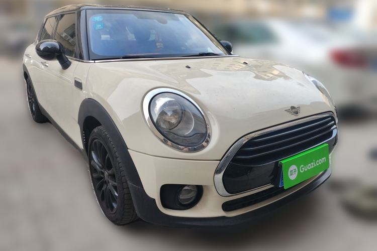 Used MINI Clubman 2018 1.5T COOPER Classic Edition Front Right 45 Deg