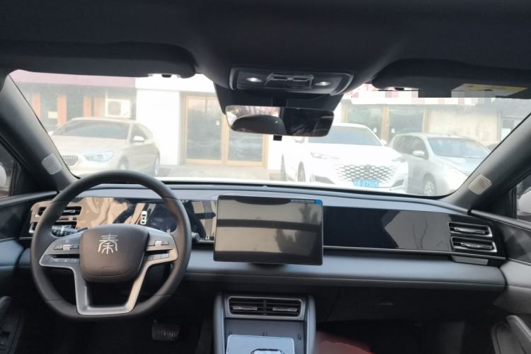 Used BYD Qin L 2025 DM-i Smart Drive 80KM Superior Model
