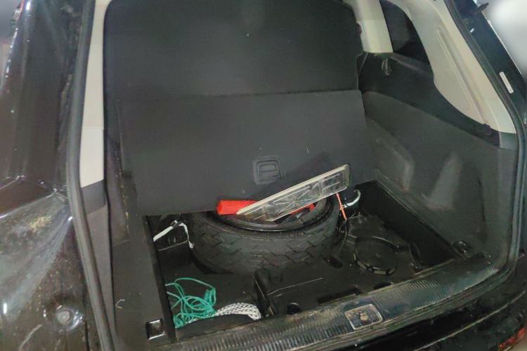 Used Audi Q7 2019 45 TFSI Comfort Model Trunk