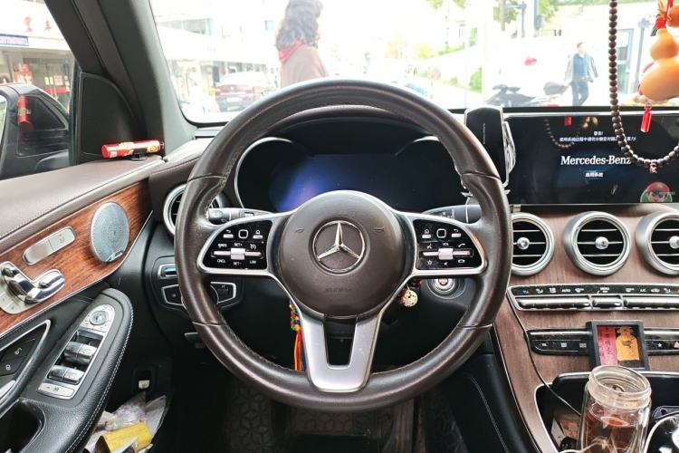 Used Mercedes-Benz GLC 2020 GLC 300 L 4MATIC Luxury Model Steering Wheel