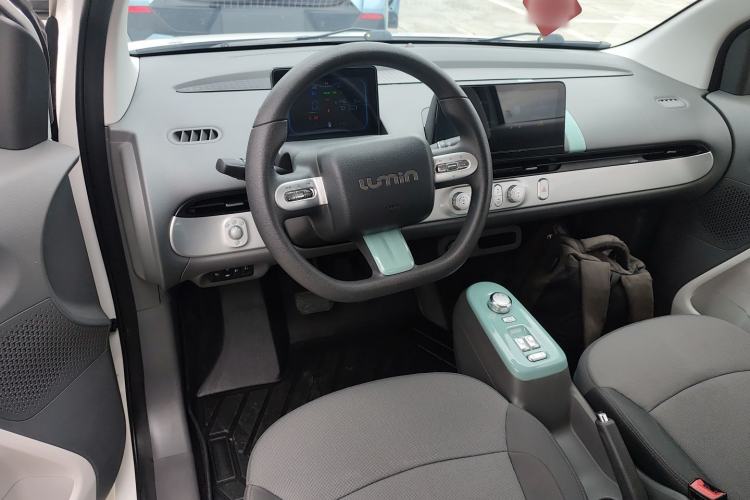 Used CHANGAN NEVO Lumin 2022 210km Sweet Edition