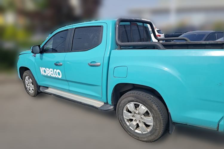 Used SAIC MAXUS T60 2017 2.0T Gasoline Automatic 4x4 High-Profile Luxury Standard Cab
