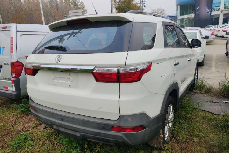 Used Dongfeng Fengon S560 2018 1.8L Manual Urban Model 7 Seats