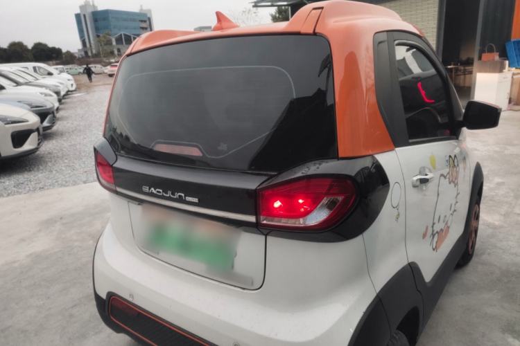 Used Baojun E100 2020 305KM Smart Drive Version Rear Right 45 Deg
