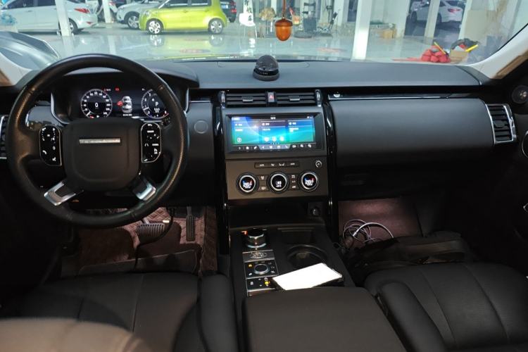 Used Land Rover Discovery 2020 3.0 SC V6 SE