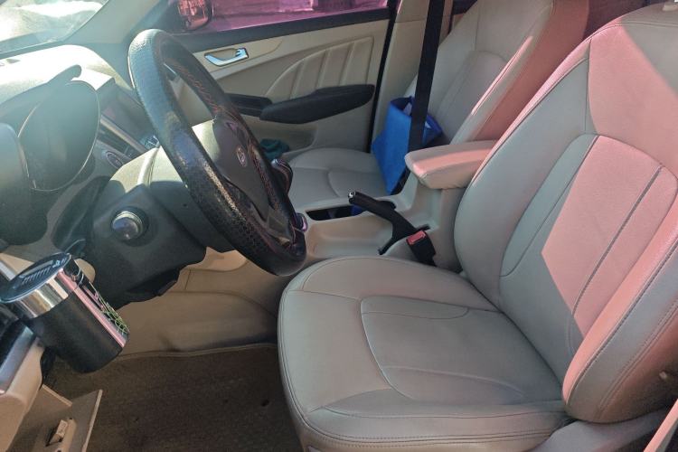 Used Chery Arrizo 7 2013 1.6L Manual ZhiXiang Edition Left Front Seat