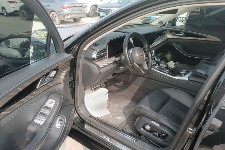 Used Hongqi H9 2020 2.0T Smart Connect Flagship Edition
