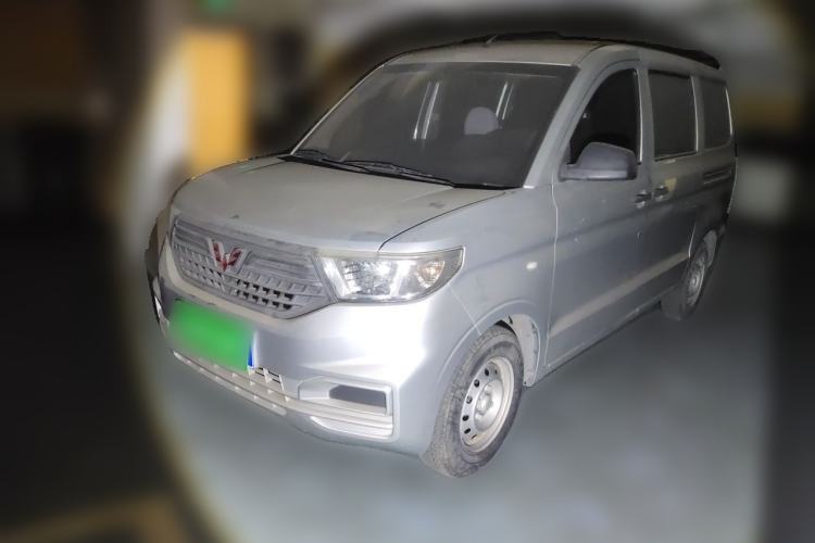 Used Wuling Hongguang V 2019 1.5L Jingqu Version China VI LAR