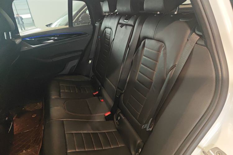 Used BMW X4 2019 xDrive25i M Sport Package Left Rear Seat